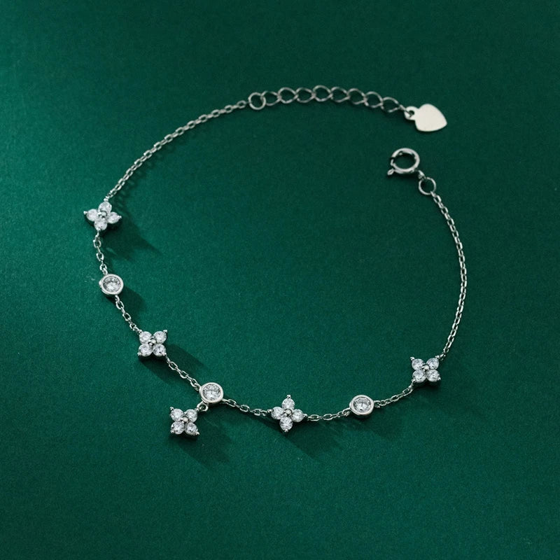 Bracelet Fleur Moissanite à Quatre Feuilles pour Femme Argent S925