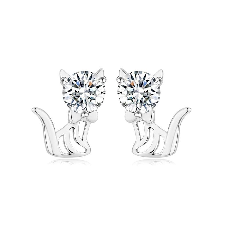 Boucles d’Oreilles Chat Personnalisées en Argent 925 avec Moissanite