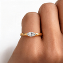 Pure Marquise Ring – Graceful Line